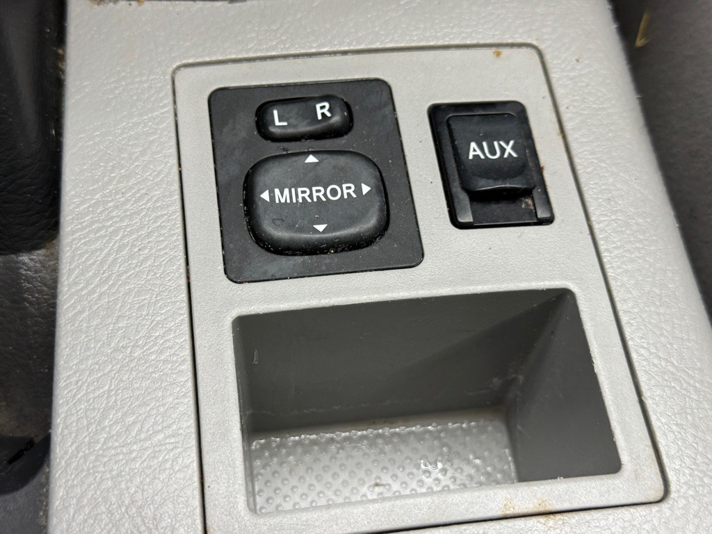 2011 Toyota Rav4 Image 10