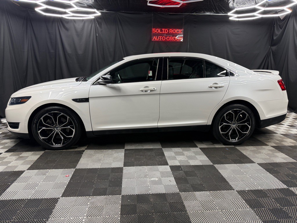 2014 Ford Taurus Image 5