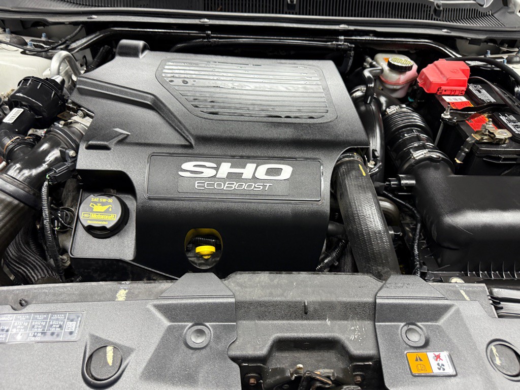 2014 Ford Taurus Image 22