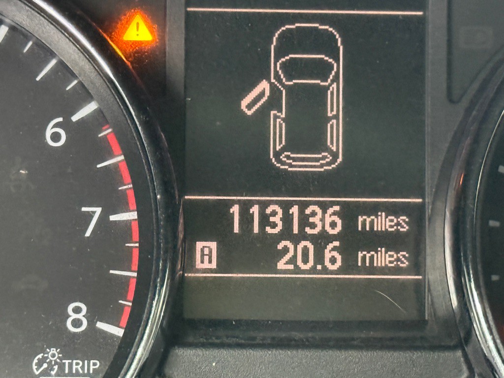 2011 Nissan Rogue Image 11