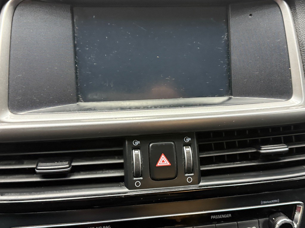 2018 Kia Optima Image 11