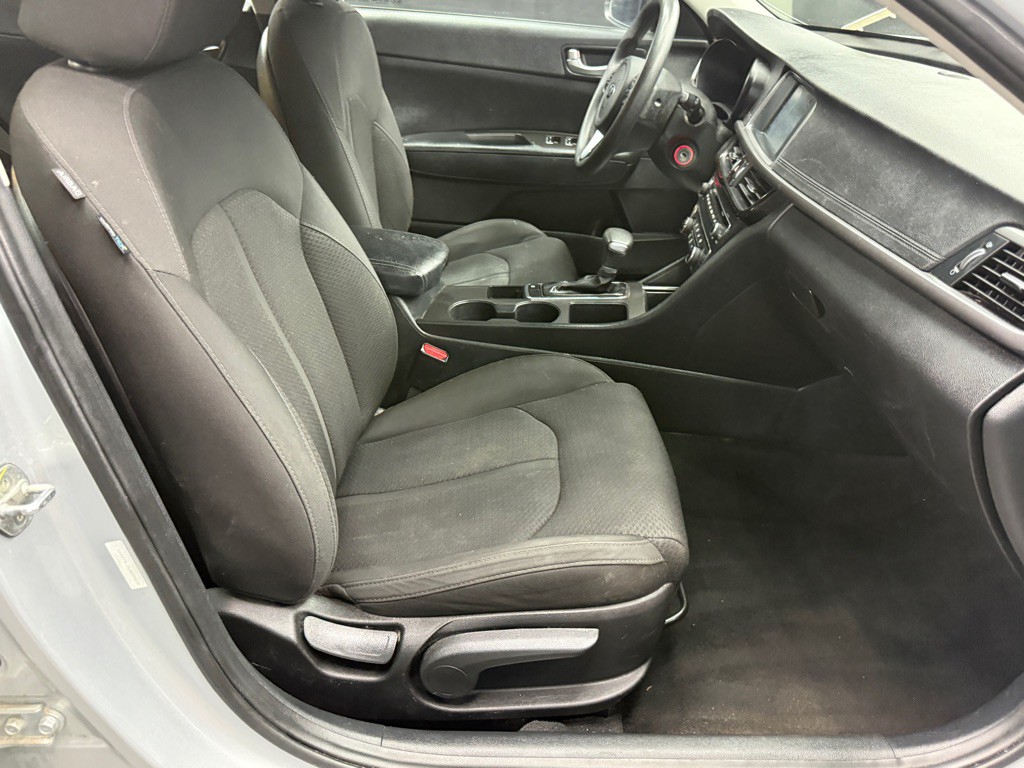 2018 Kia Optima Image 16