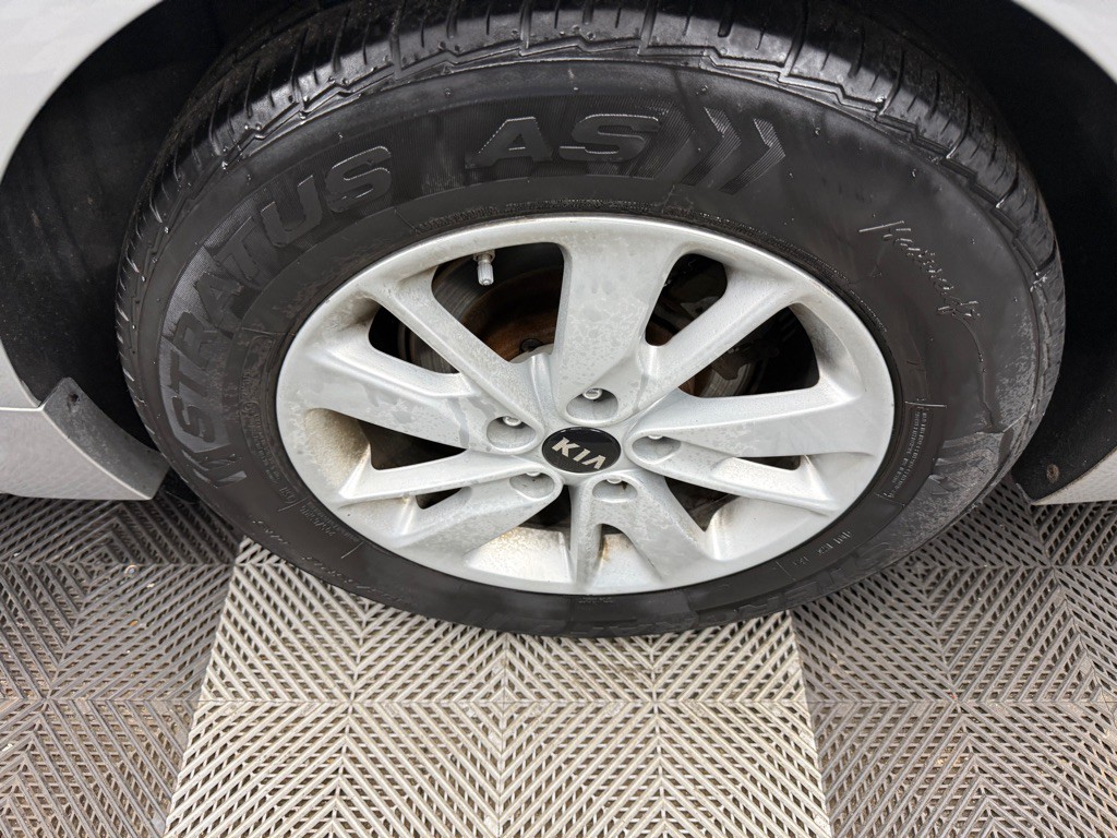 2018 Kia Optima Image 21