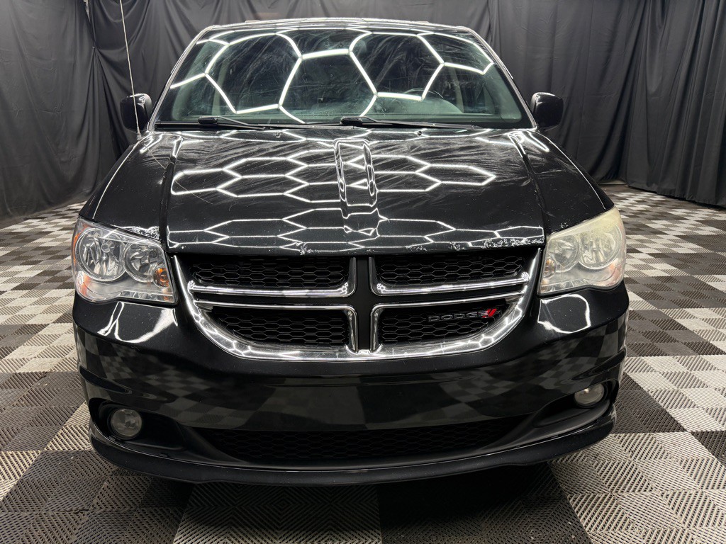 2018 Dodge Grand Caravan Image 2