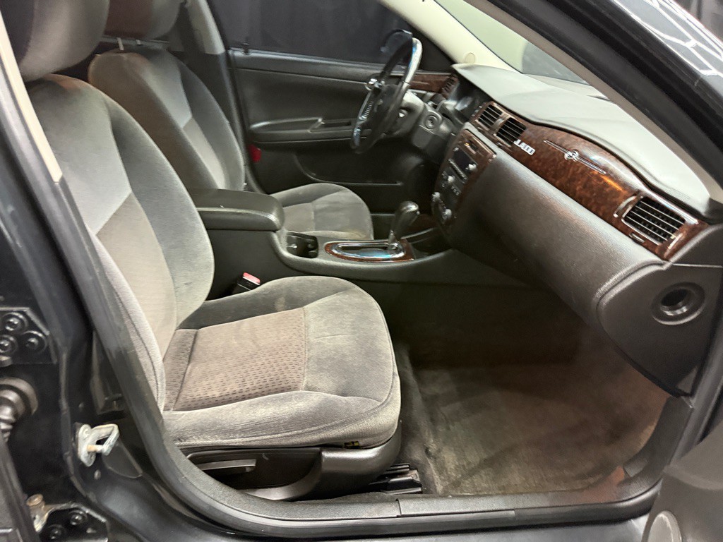 2012 Chevrolet Impala Image 14