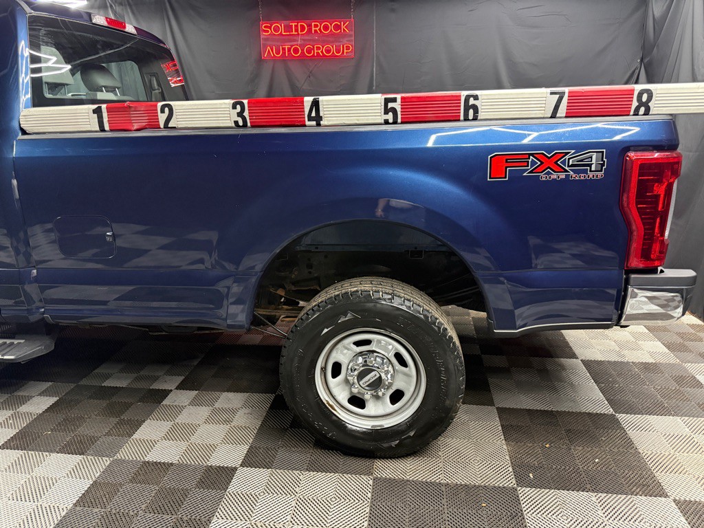 2017 Ford F-350 Image 6