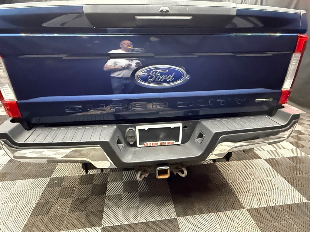 2017 Ford F-350 Image 7