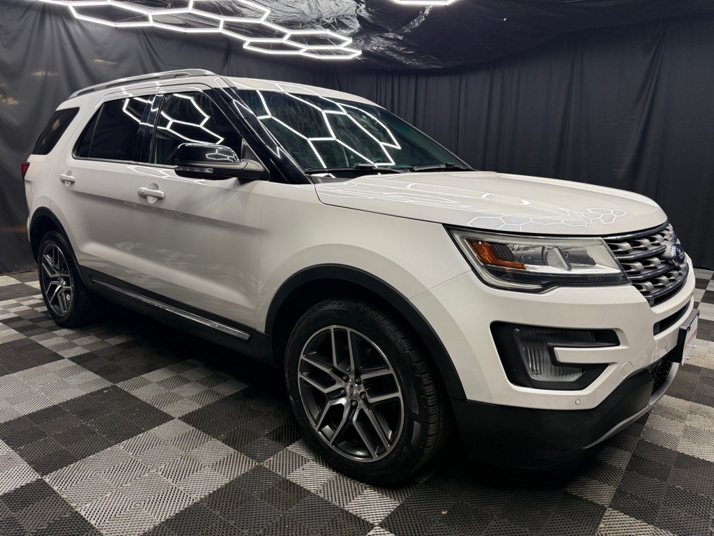 2016 Ford Explorer Image 4