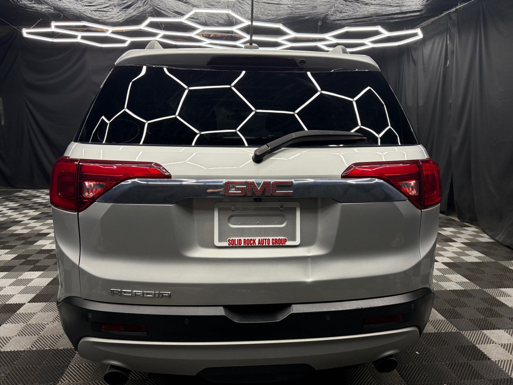 2018 GMC Acadia Image 6