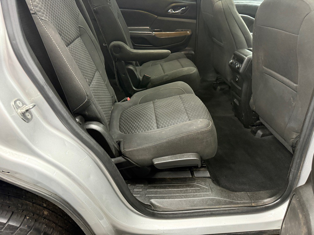 2018 GMC Acadia Image 24