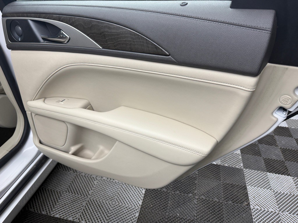 2019 Lincoln MKZ Image 19