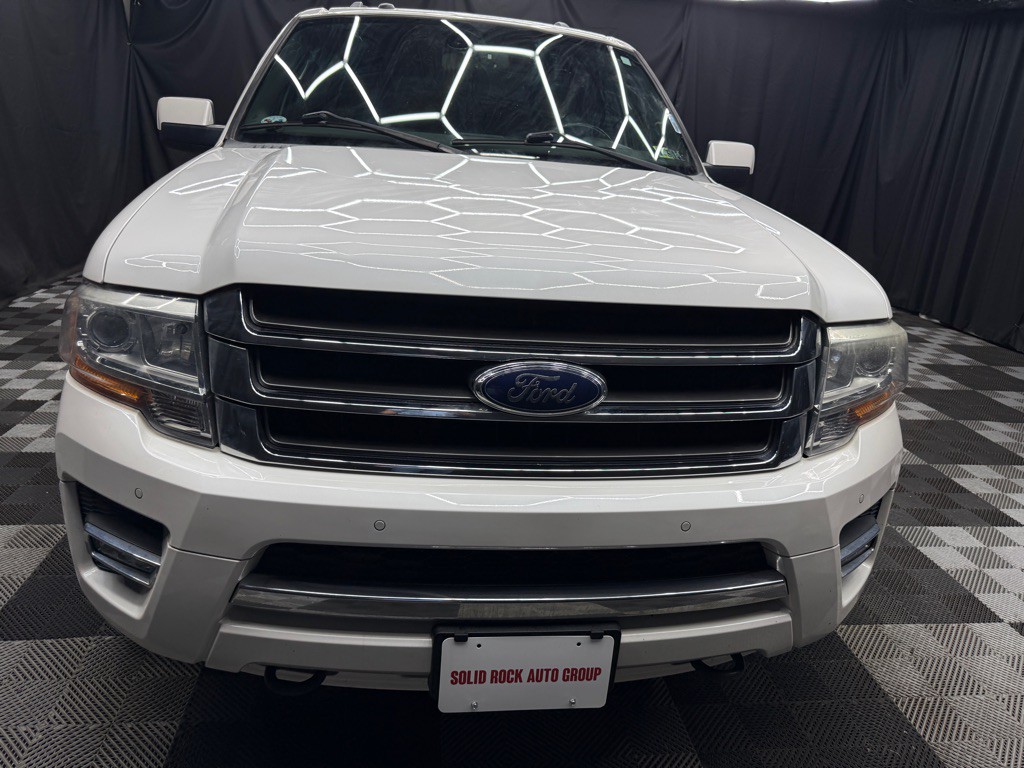 2015 Ford Expedition Image 2