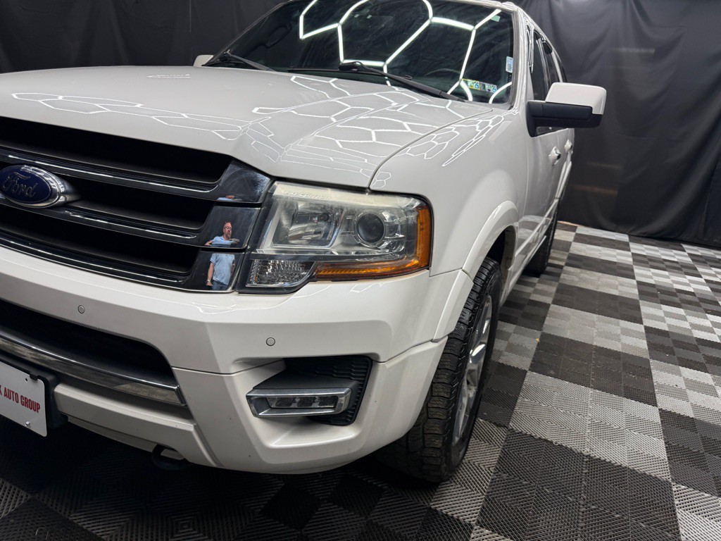2015 Ford Expedition Image 3