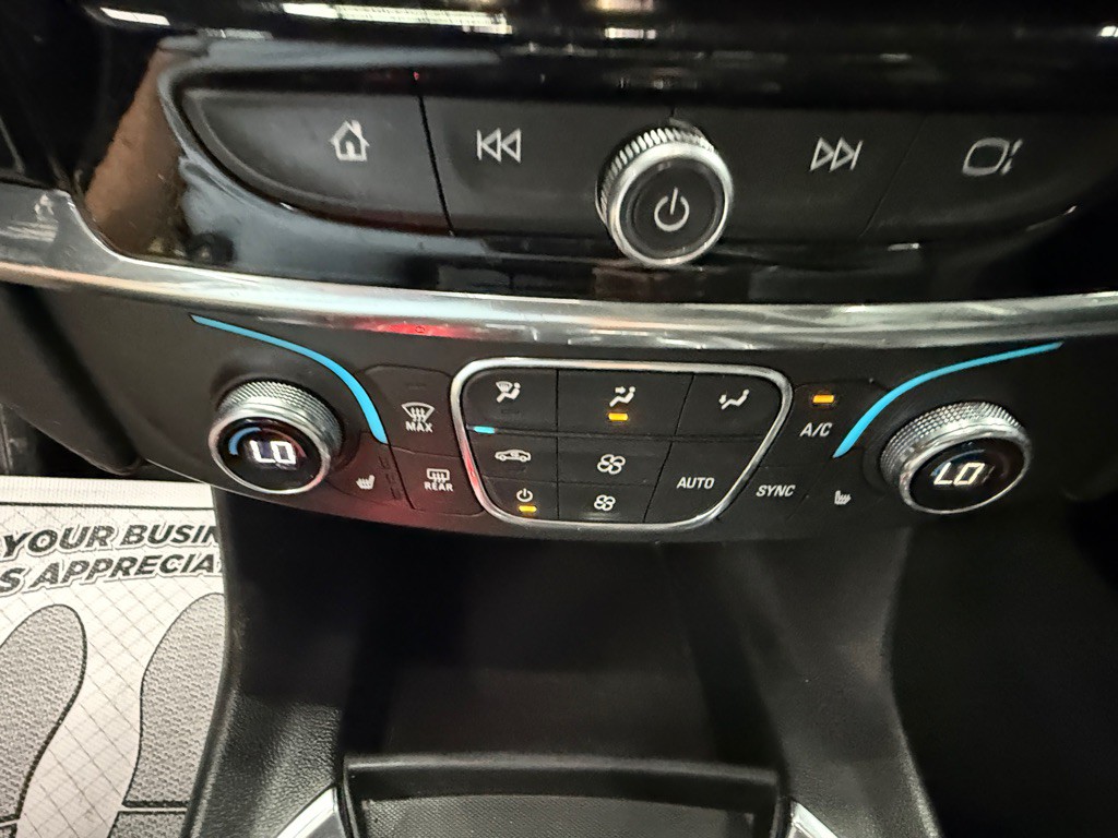 2020 Chevrolet Traverse Image 14