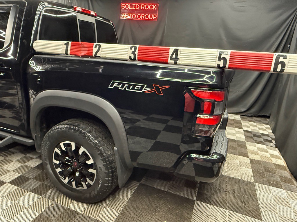 2022 Nissan Frontier Image 6