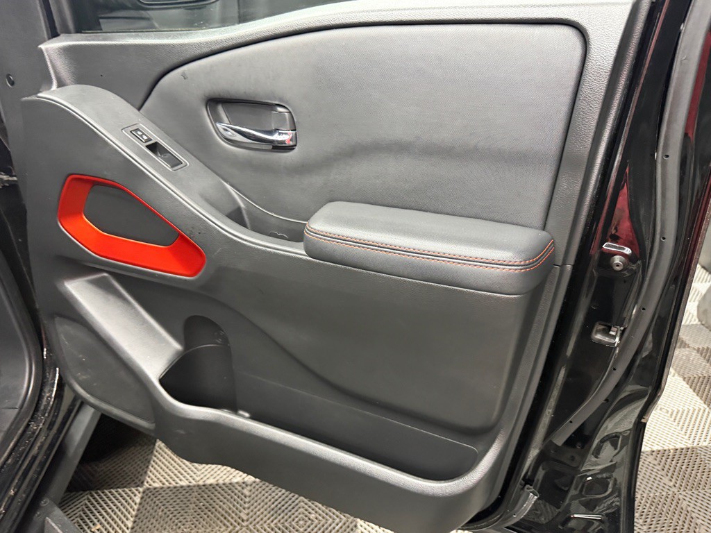 2022 Nissan Frontier Image 19