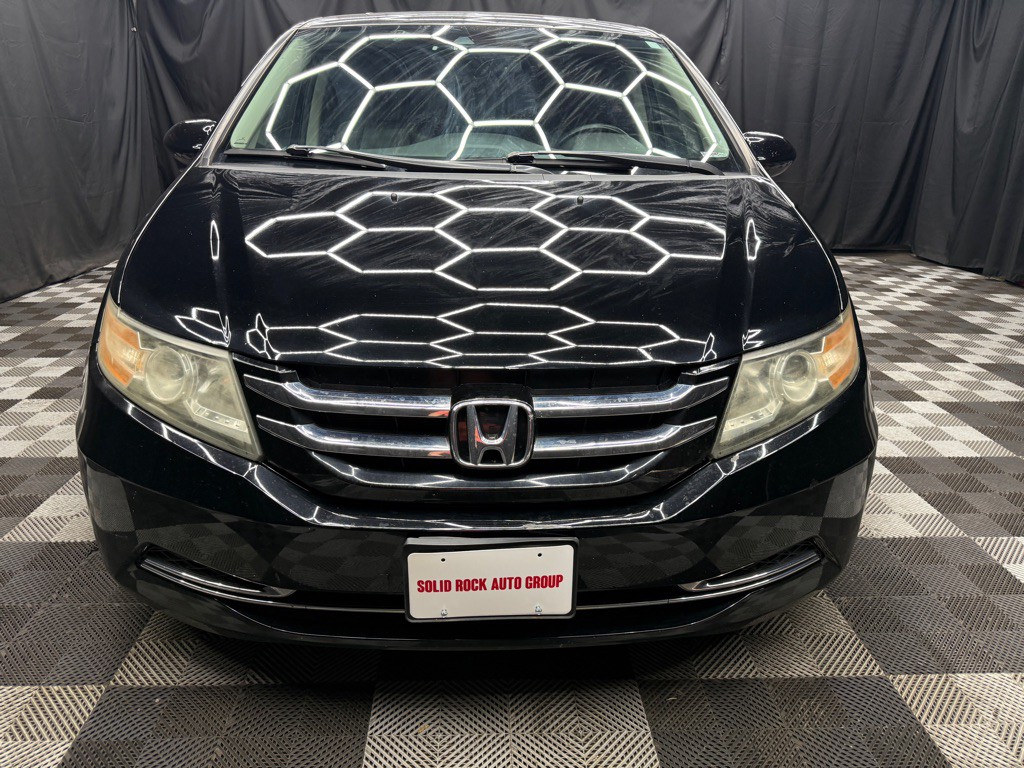 2014 Honda Odyssey Image 2