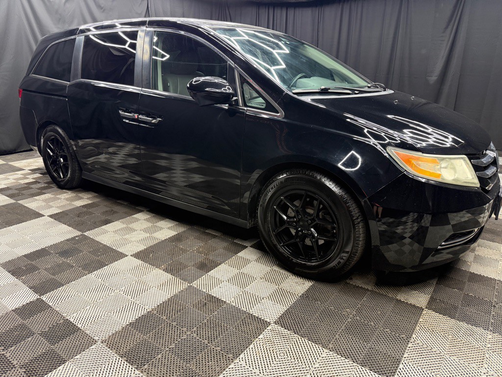 2014 Honda Odyssey Image 4