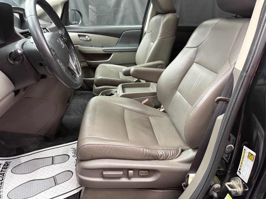2014 Honda Odyssey Image 9