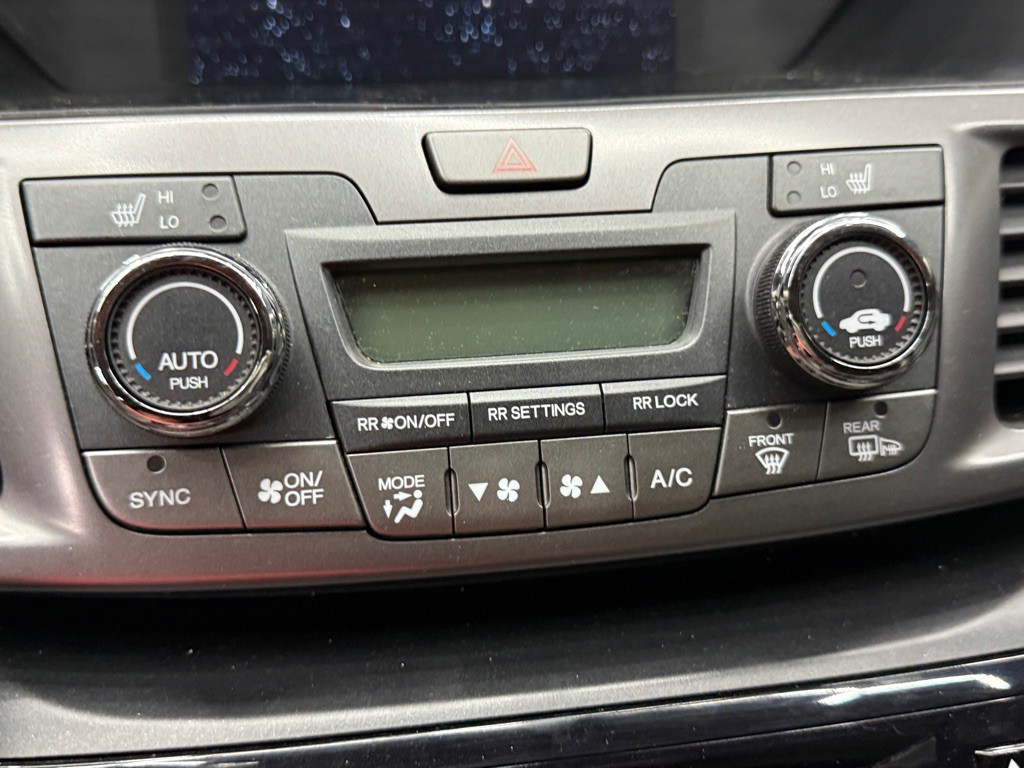 2014 Honda Odyssey Image 13