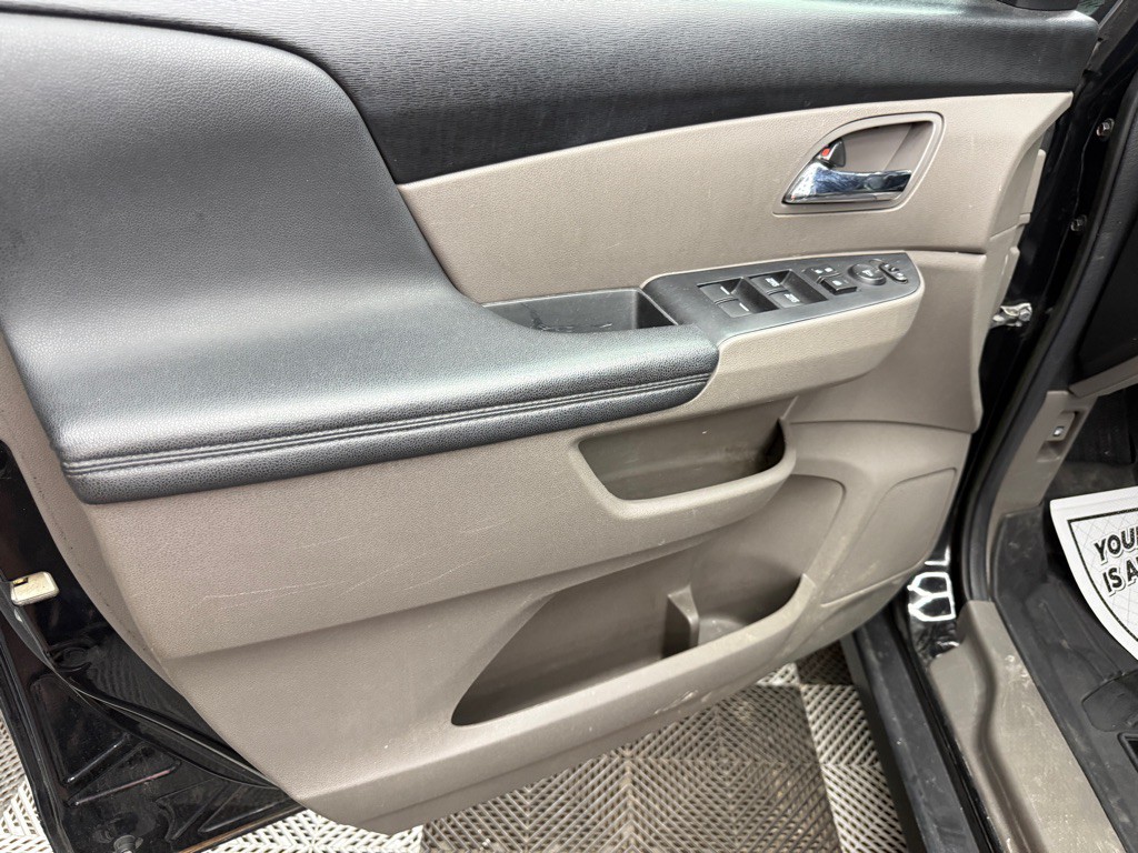 2014 Honda Odyssey Image 17