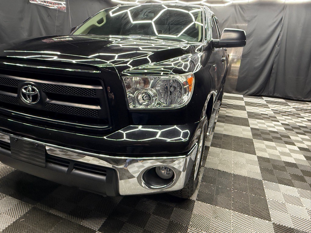 2010 Toyota Tundra Image 3