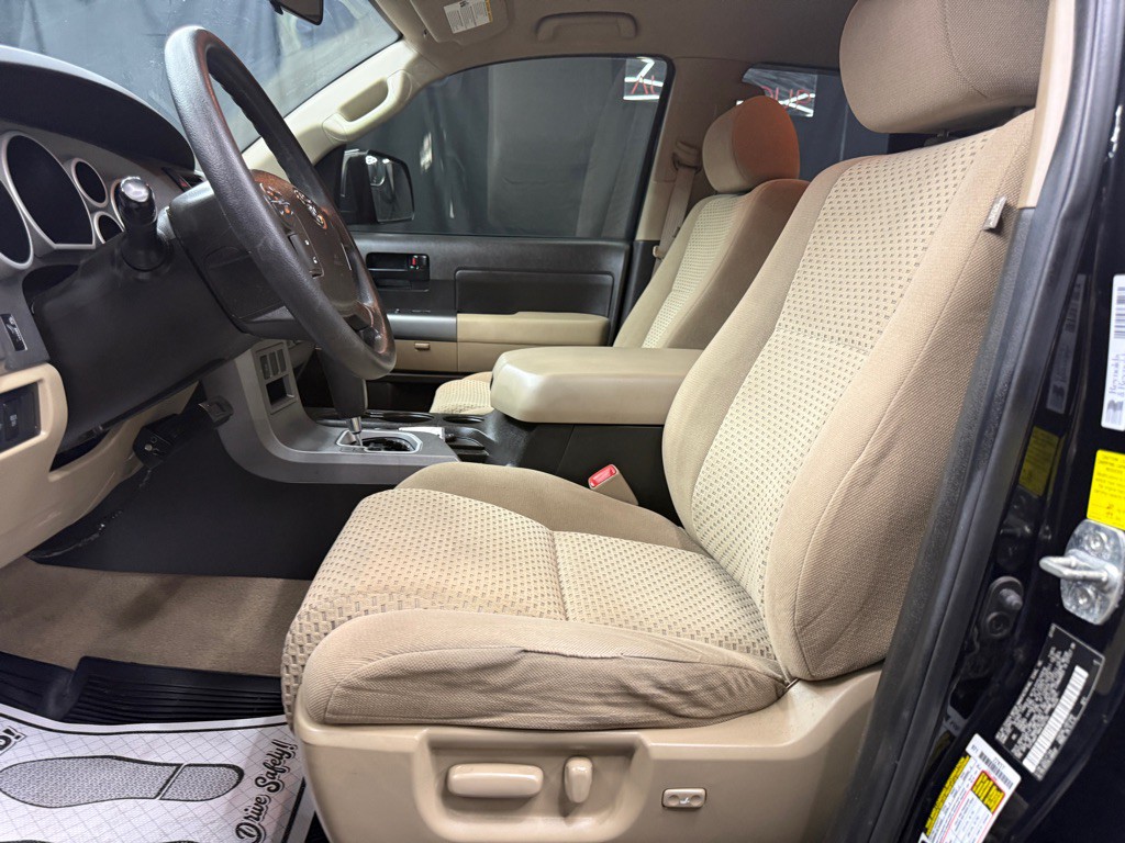 2010 Toyota Tundra Image 10
