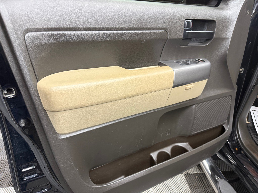 2010 Toyota Tundra Image 18