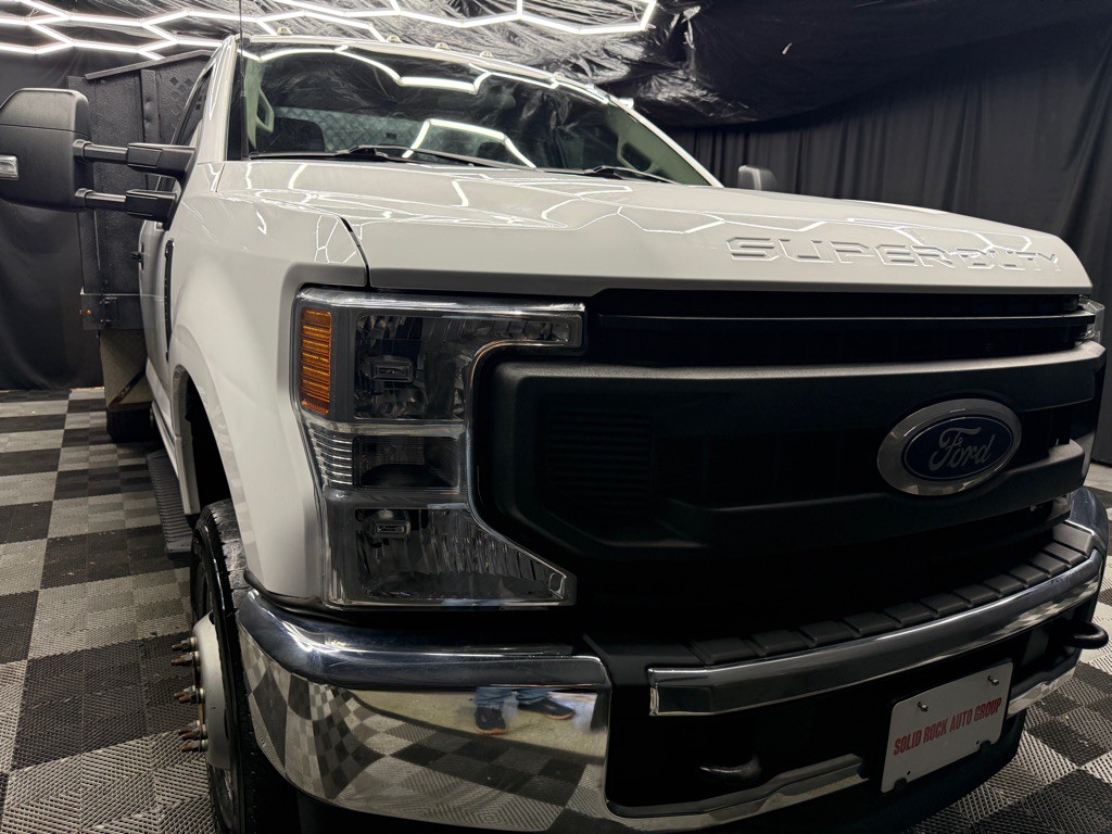 2022 Ford F-350 Image 1