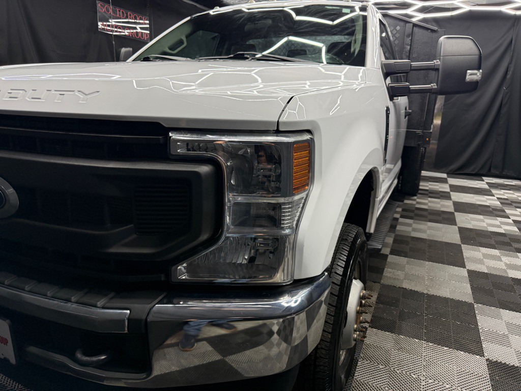 2022 Ford F-350 Image 3