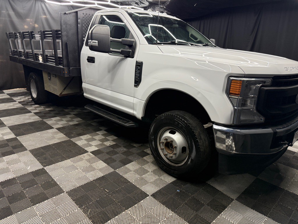 2022 Ford F-350 Image 4