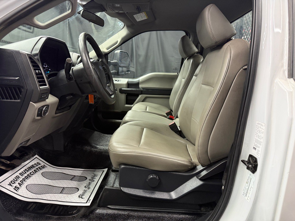 2022 Ford F-350 Image 8