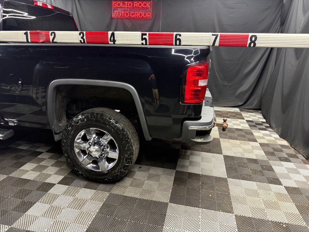 2017 GMC Sierra Image 6