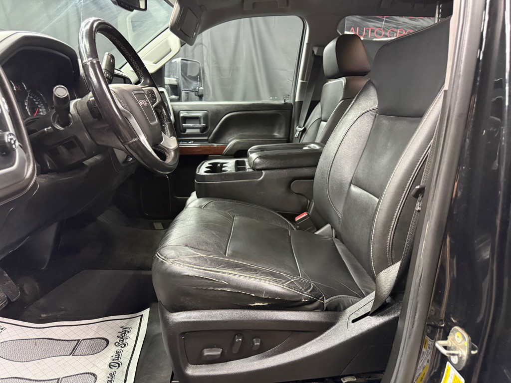 2017 GMC Sierra Image 9