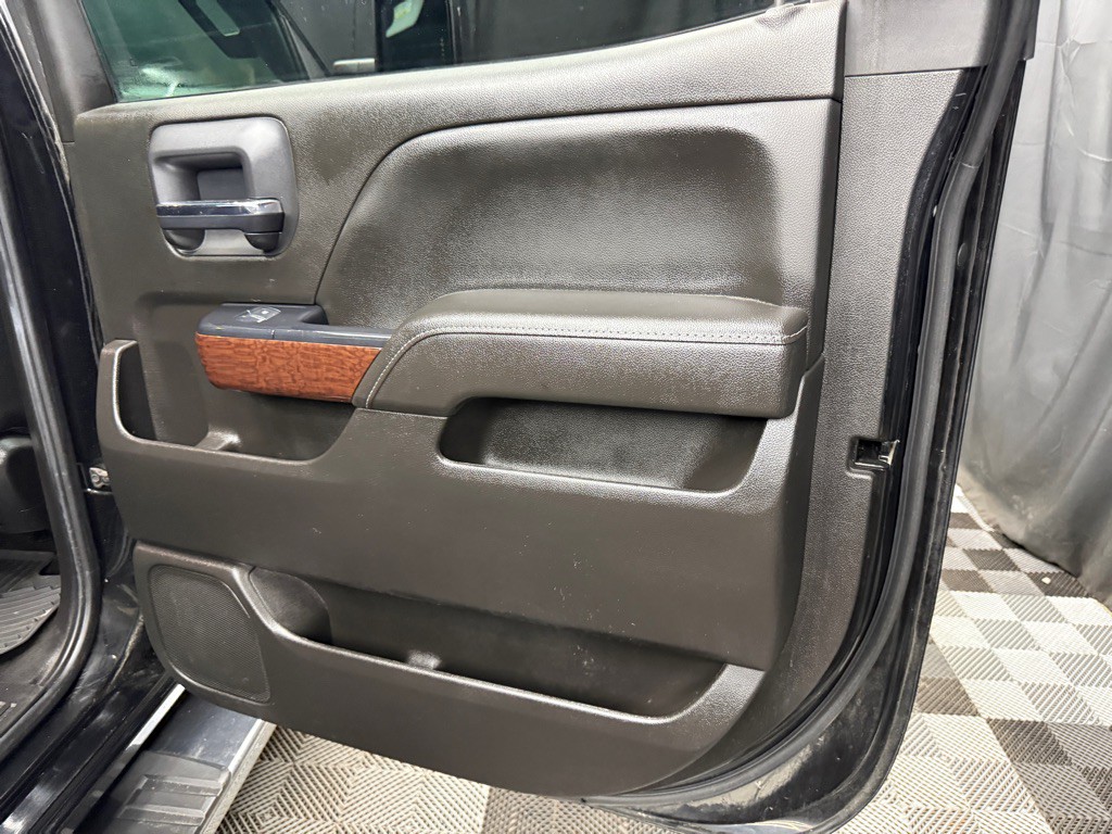 2017 GMC Sierra Image 23