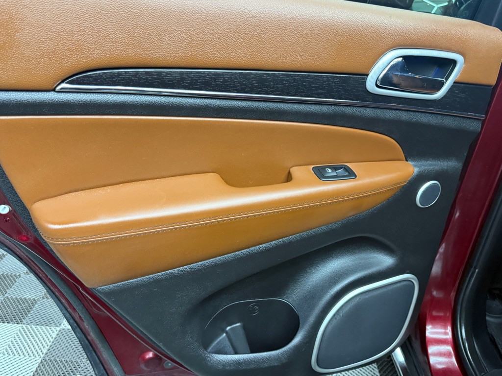 2021 Jeep Grand Cherokee Image 17