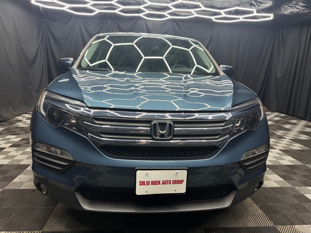 2018 Honda Pilot Image 2
