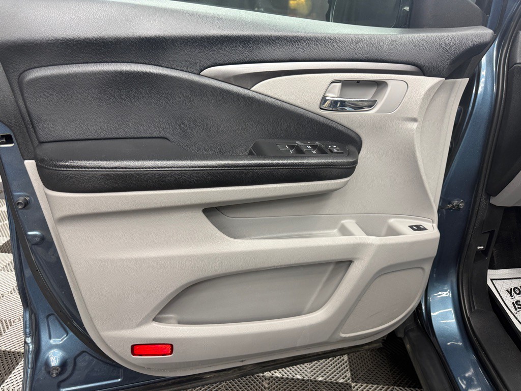 2018 Honda Pilot Image 13
