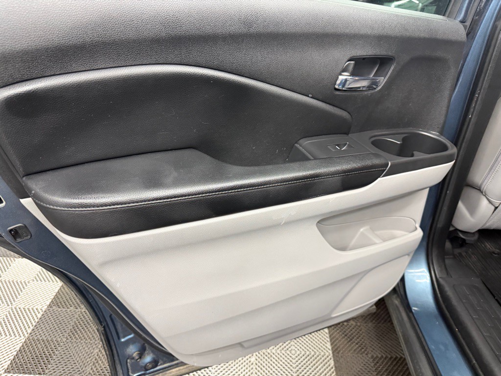 2018 Honda Pilot Image 17