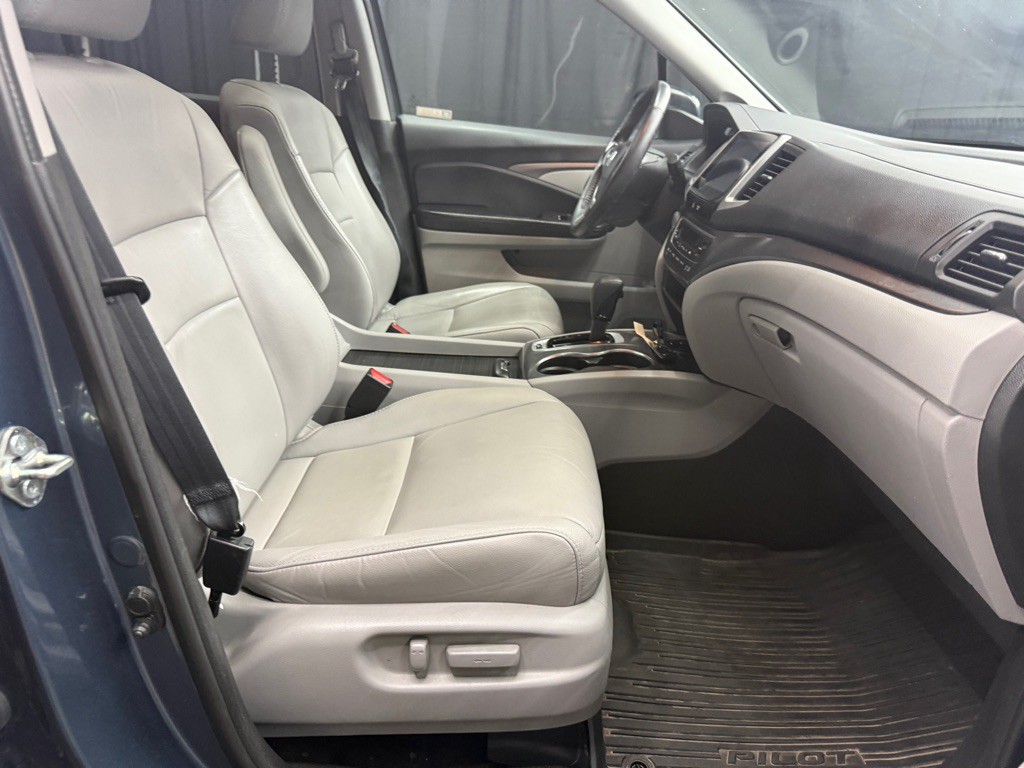 2018 Honda Pilot Image 19