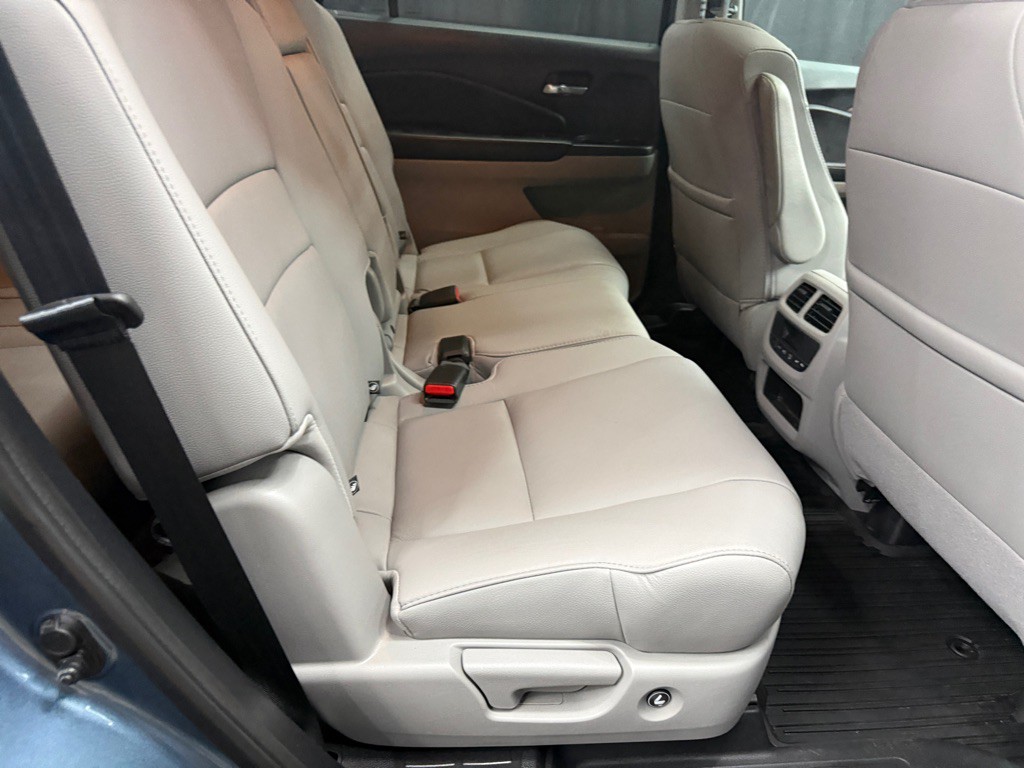 2018 Honda Pilot Image 21