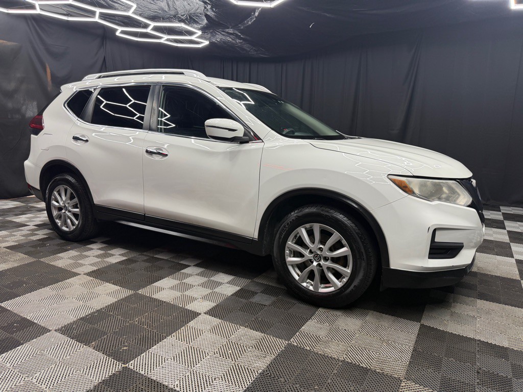 2019 Nissan Rogue Image 4