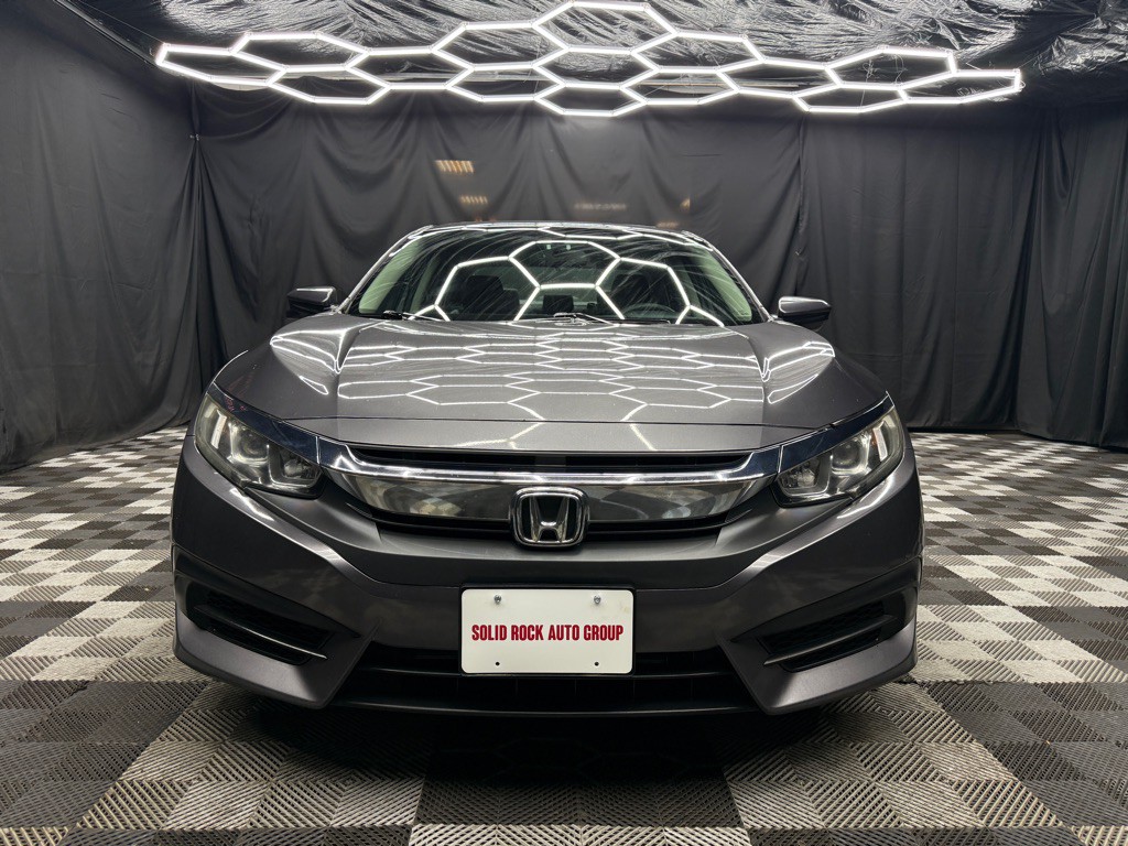 2017 Honda Civic Image 2