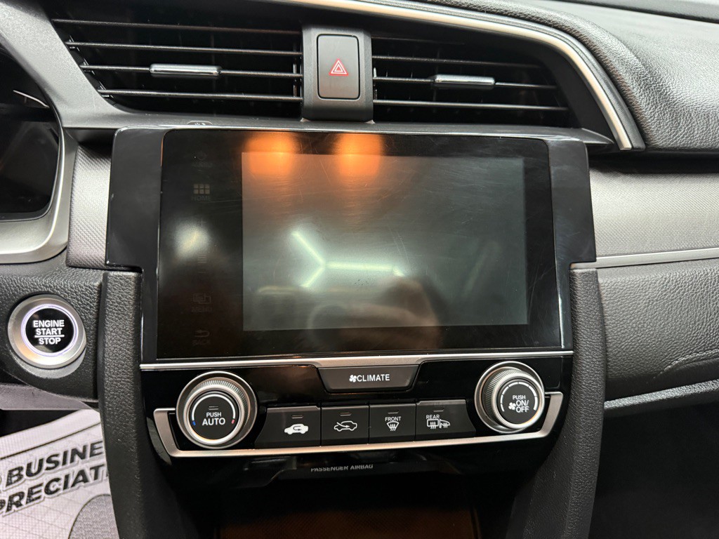 2017 Honda Civic Image 10
