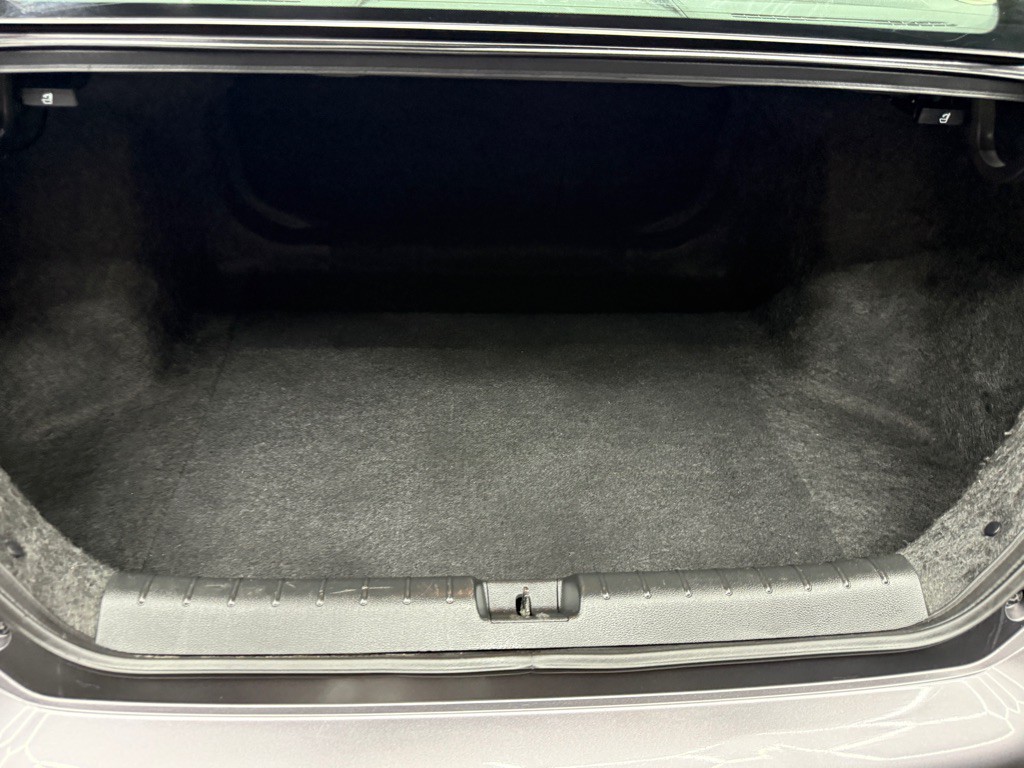 2017 Honda Civic Image 16