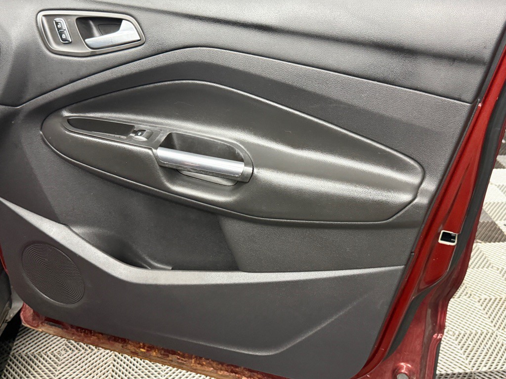 2014 Ford Escape Image 17
