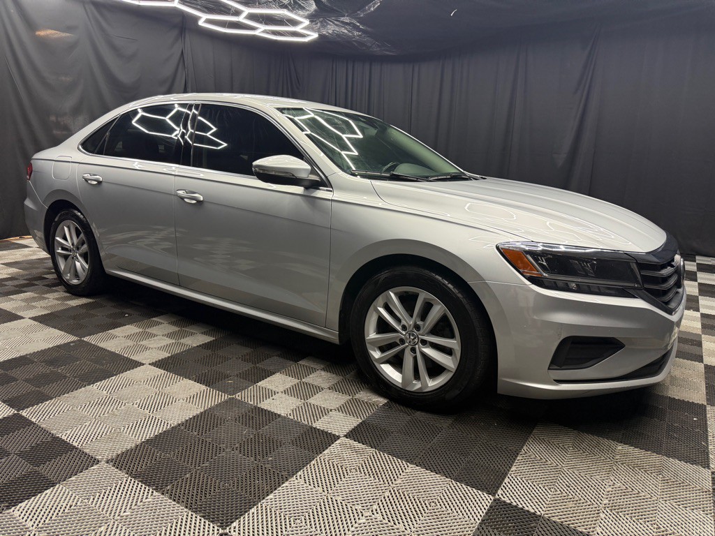 2020 Volkswagen Passat Image 4