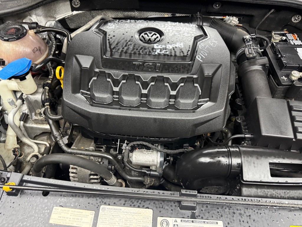 2020 Volkswagen Passat Image 21