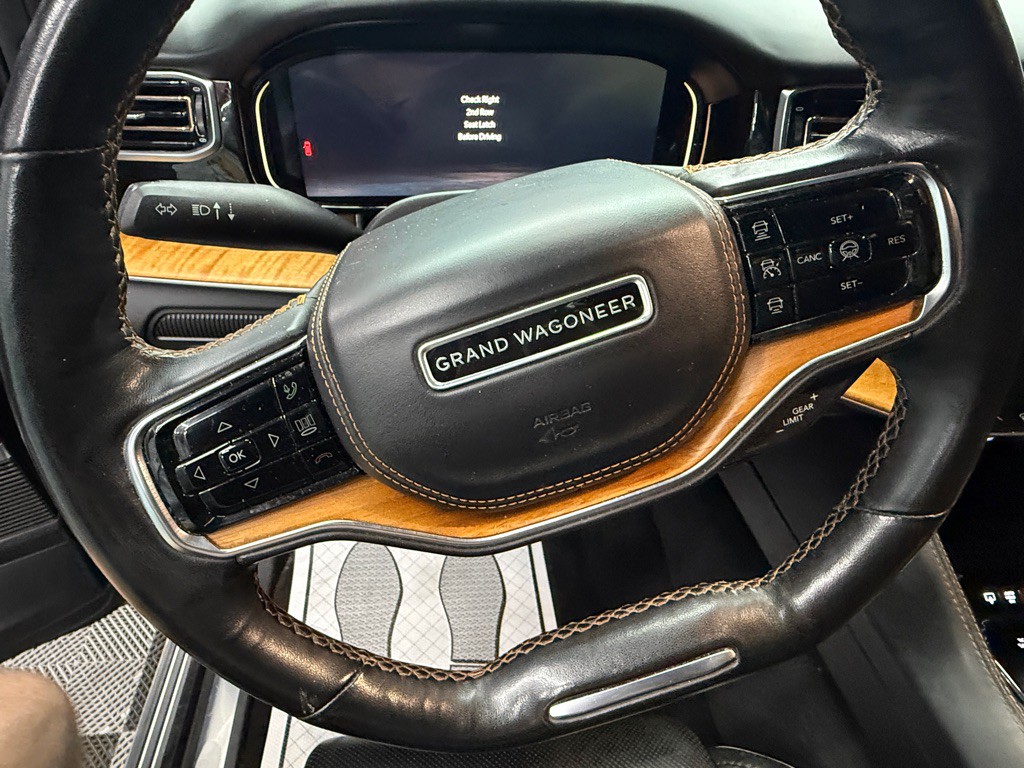 2022 Jeep Grand Cherokee Image 11