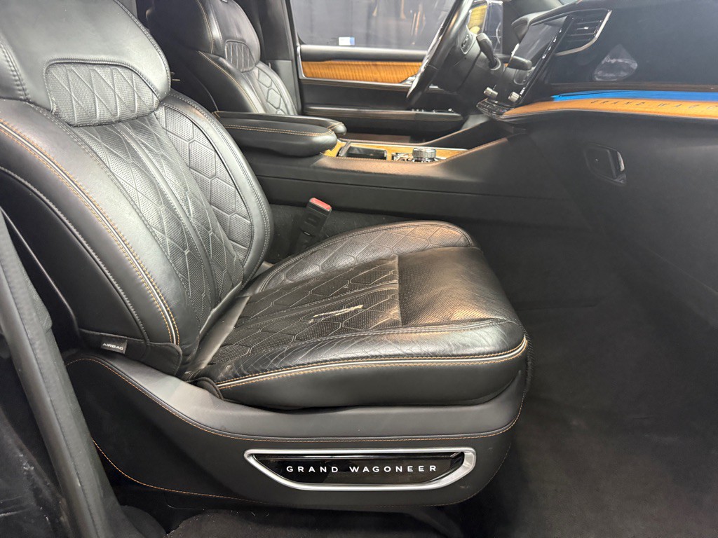 2022 Jeep Grand Cherokee Image 21